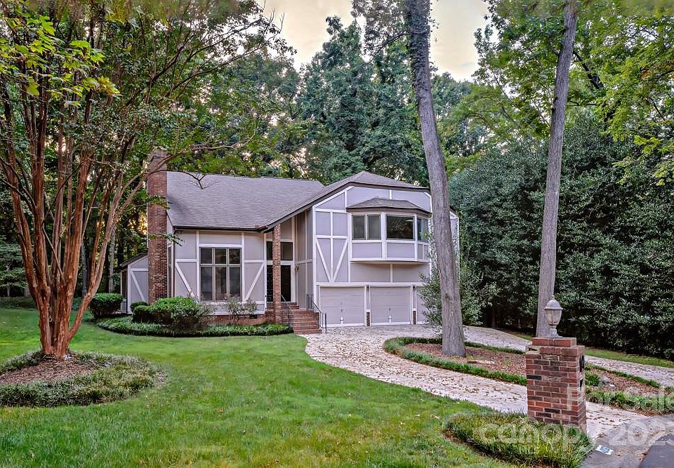 1st image of 4006 Kingscote Cir