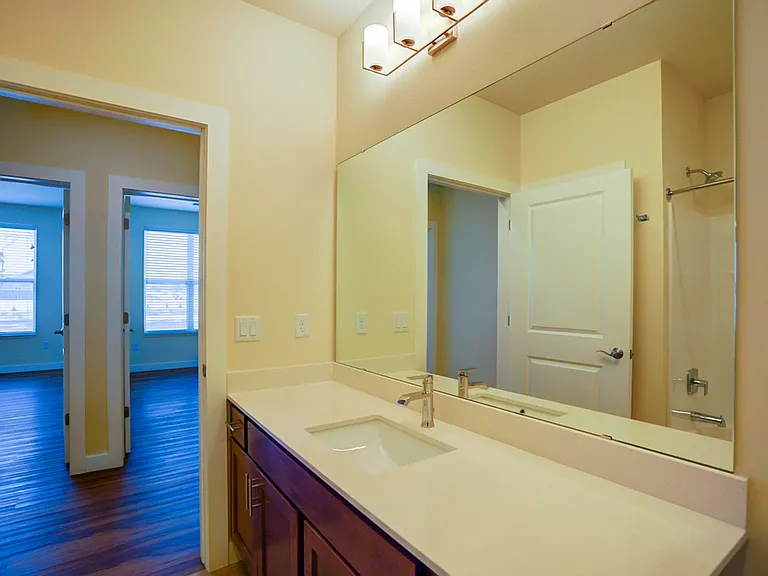 1270 Stonewood Xing — Photo 30