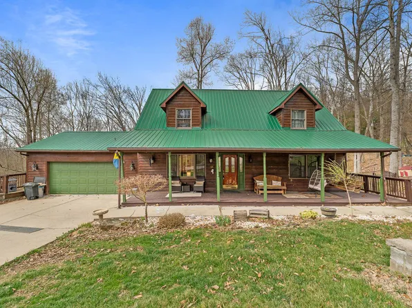 13 Old Trail Rd, Huntington, WV 25704