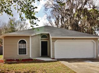 6450 Diamond Leaf Ct N, Jacksonville, FL 32244