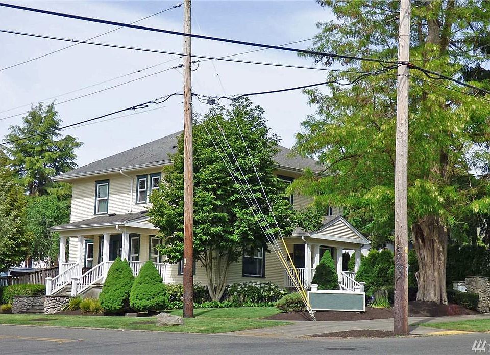 1st image of 1204 4th Ave E