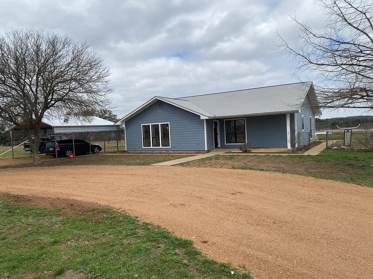 Building Photo - 280 Windsong Ln