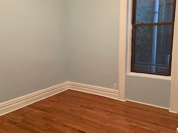5th image of 1291 Dean St APT 1W