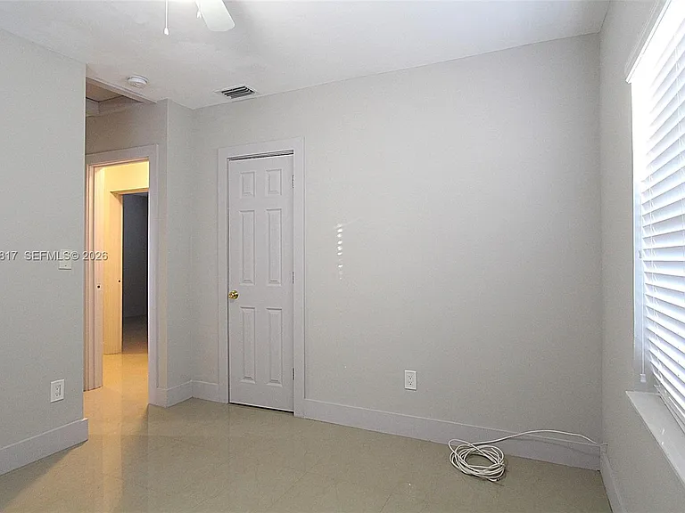14340 Graves Dr — Photo 12