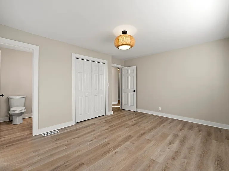 932 Mount Airy Dr SW — Photo 19