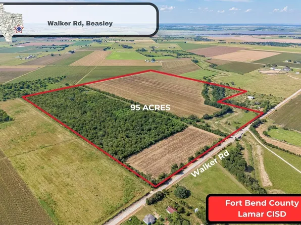 10542 Walker Rd, Beasley, TX 77417