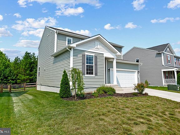 3rd image of 6325 Pointer Ln
