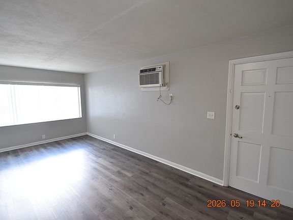 2nd image of 302 Danube Ave APT 5