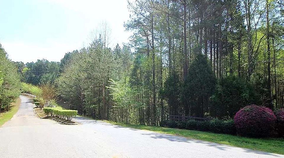 1st image of 155 Windingwood Dr