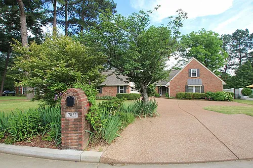 7853 Cloverbrook Ln Photo 1
