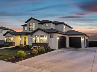 373 N Vineyard Ridge Dr, Saint George, UT 84770