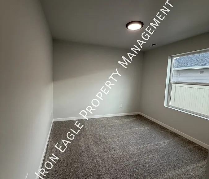 8332 E Presley Ct — Photo 18