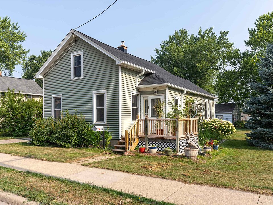 1062 W 9th Ave, Oshkosh, WI 54902 Zillow