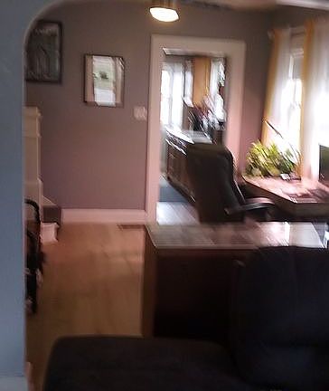 3rd image of 2762 Shelby St
