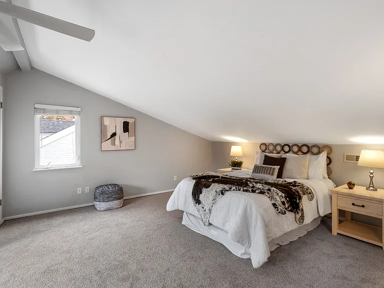 7722 Stanford Ave — Photo 20