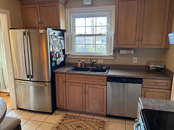 4th image of 6613 W Franklin St
