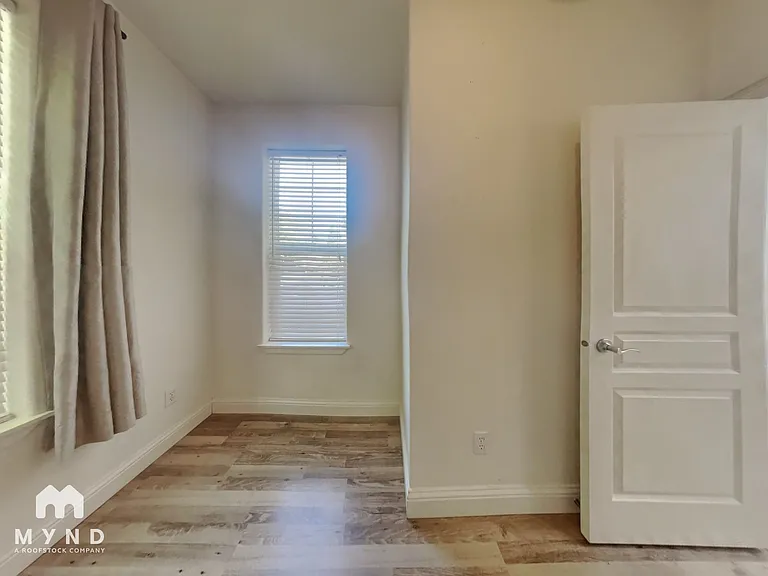 4698 NE Beaumead Ln — Photo 23