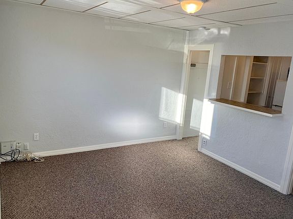 4th image of 3000 Highland Ave #2