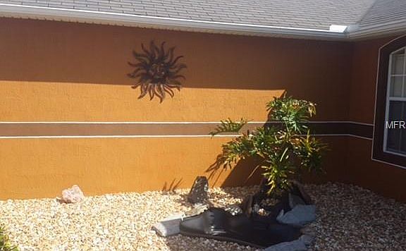 4th image of 2665 Derby Dr
