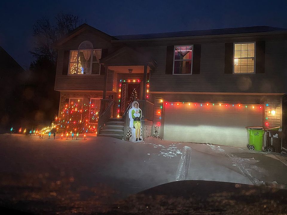 2nd image of 659 Andover Woods Dr