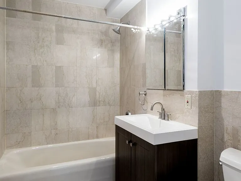 44 W 106th St #4 — Photo 8