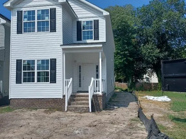 2212 Calvary Ct, Portsmouth, VA 23704