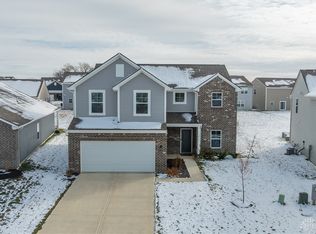 1018 Redwood Rd, Clayton, OH 45315