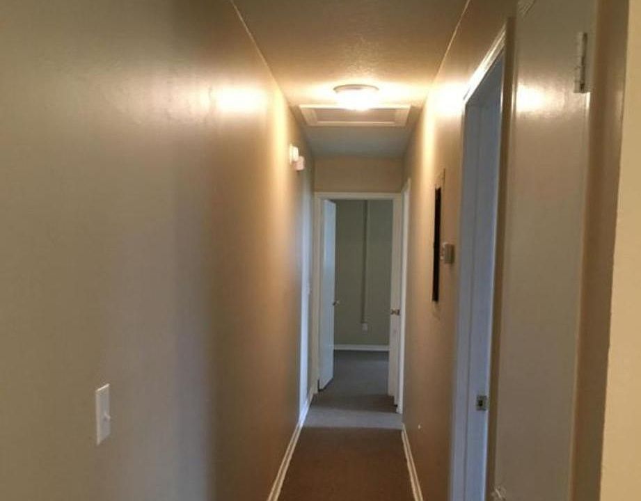 1st image of 1411 W 33rd St #2
