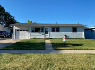 2705 W Flormann St, Rapid City, SD 57702