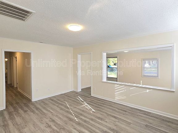 5th image of 4936 Wrightsville Ave