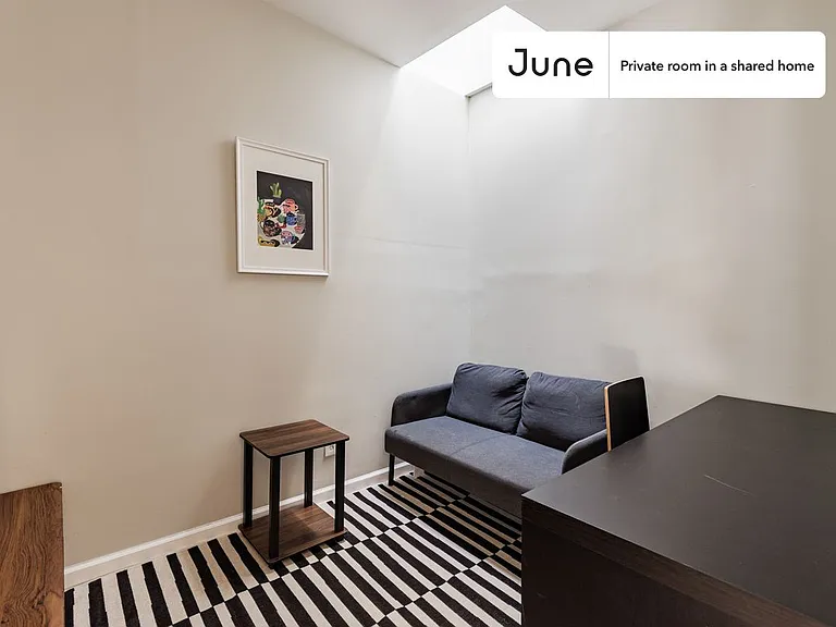 362 Parkside Ave #A — Photo 4