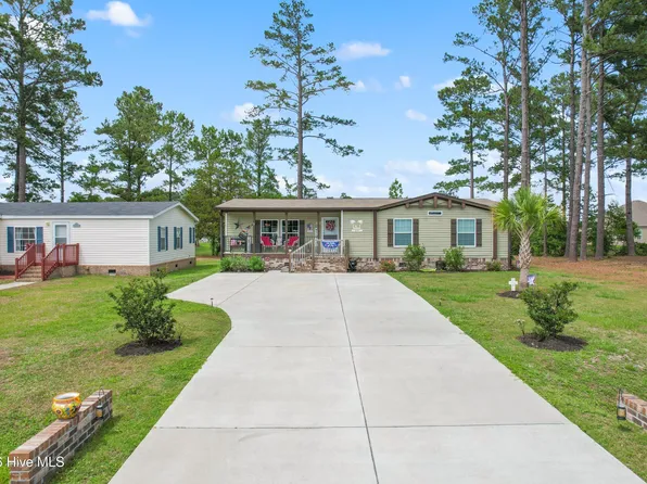 835 Bogie Lane SW, Carolina Shores, NC 28467