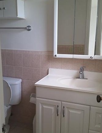 3rd image of 1351 NE 191st St #E202