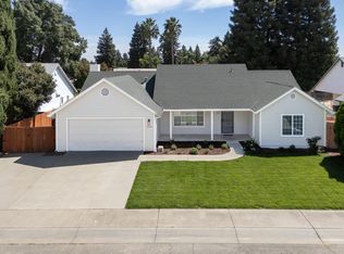 1663 Royo Ranchero Dr, Yuba City, CA 95993