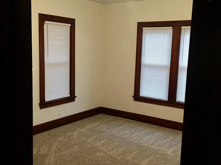 524 E Maple St #1 — Photo 7