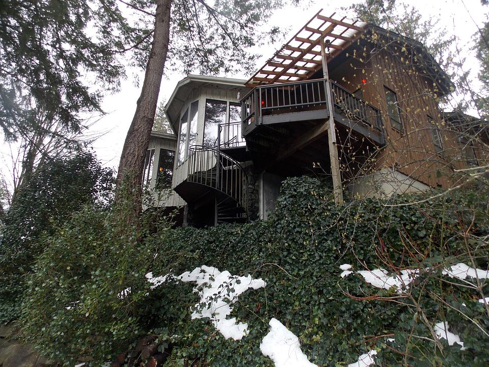 1st image of 35211 SE 101st St