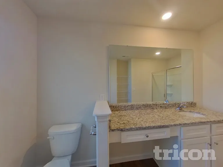 2186 Southlea Dr — Photo 12