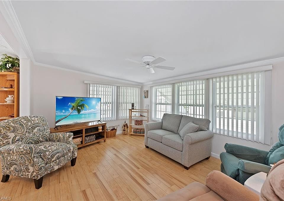 1st image of 15 Bass Ln #15