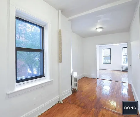 Rented by Bond New York | media 2