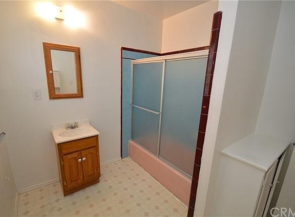 4th image of 1420 N Edison Blvd #A