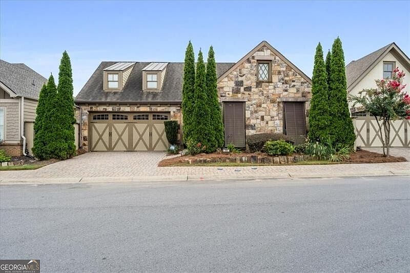1st image of 306 Gray Shingle Ln