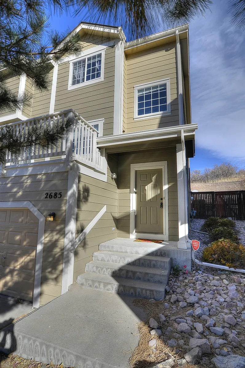 Photo 2 of 36 - 2685 Live Oak Ct - Castle Rock, CO Building Photo - 2685 Live Oak Ct
