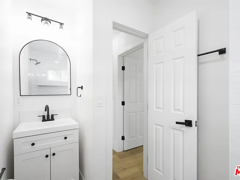 4555 Acacia Ave — Photo 20
