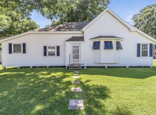 216 2nd St, Abbeville, LA 70510