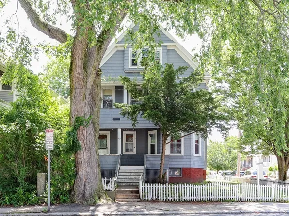 37 Warner St, Somerville, MA 02144