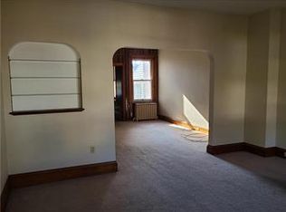 44 Park St, Nazareth, PA 18064