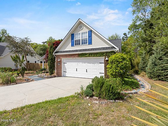 2nd image of 5001 Long Pointe Road