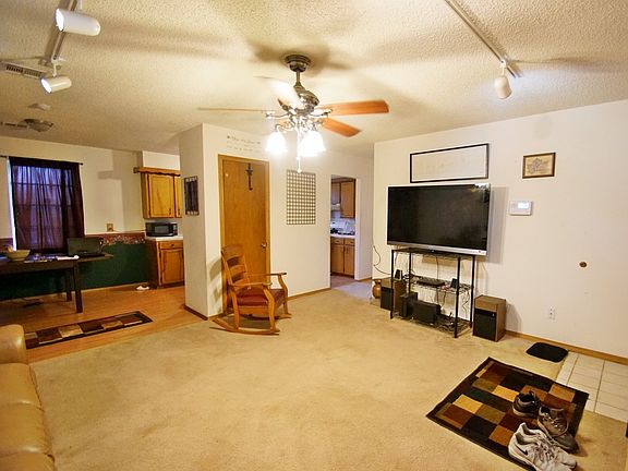 4th image of 17678 W Grandview Dr