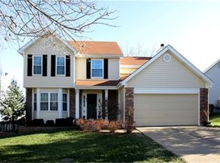 350 Oak Park Village Dr, Grover, MO 63040