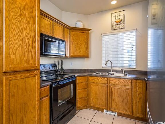 4th image of 10822 S Wynview Ln